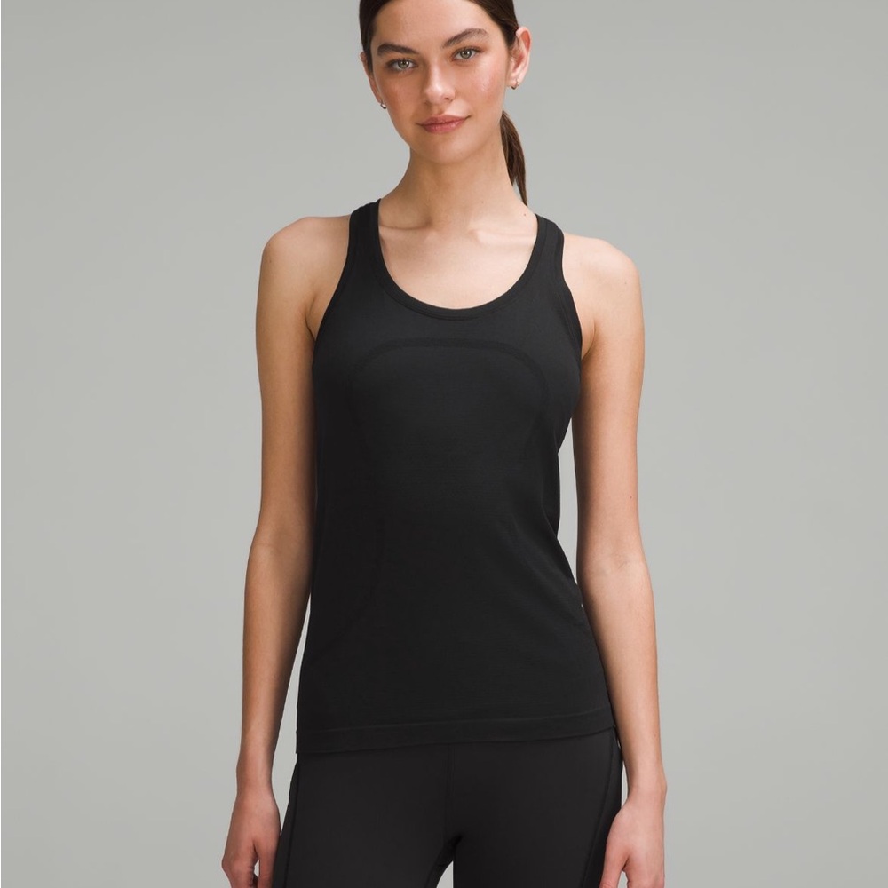Lululemon Swiftly Tech Tank *Hip Length in Black